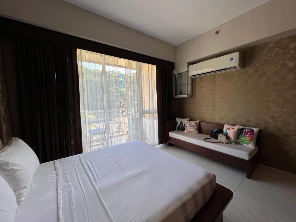 Bonel Condo At Pico De Loro Cutad Exterior photo